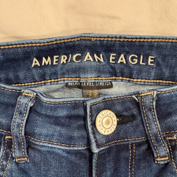 American Eagle High Rise Jegging Size 4 - Picture 6 of 9